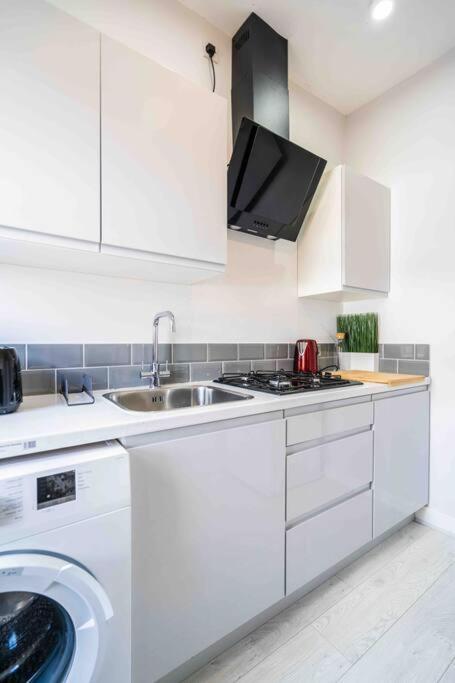 Ferienwohnung Modern Flat In Moseley With Free Parking Birmingham Exterior foto